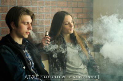 teen vaping